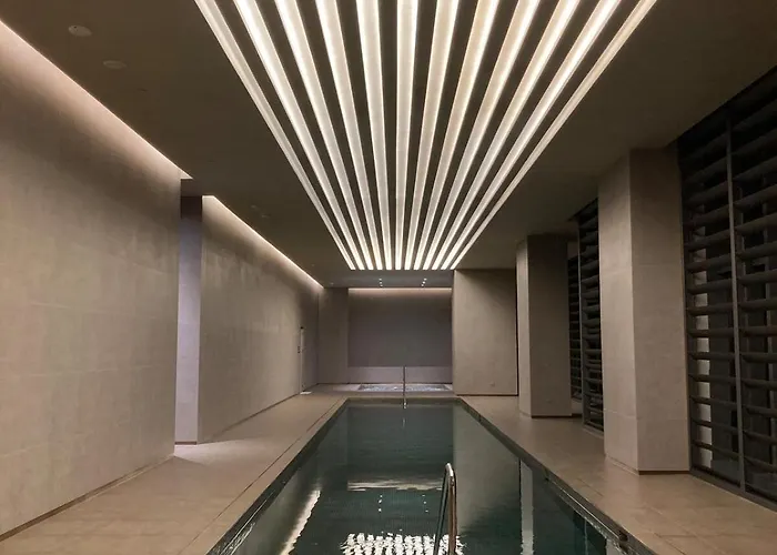 Apartment Luxury At Century Spire In Makati *