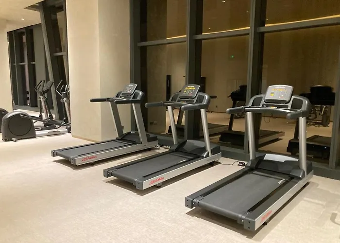 Apartment Luxury At Century Spire In Makati Manila