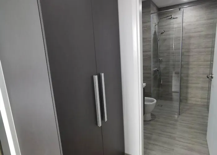 Luxury At Century Spire In Makati * Manila