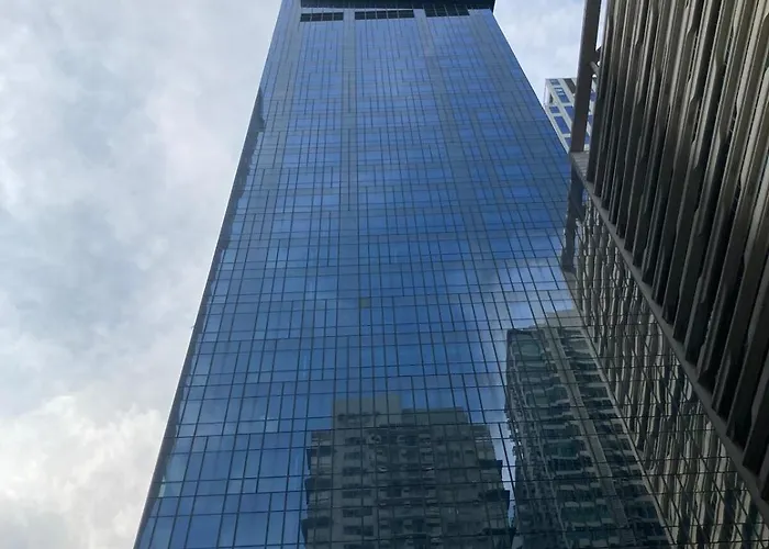 Luxury At Century Spire In Makati * Manila